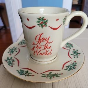 Christmas tea cup and saucer Dicksons Joy to the World The Lord has Come